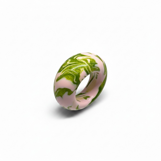 Pistachio Strawberry Canolli