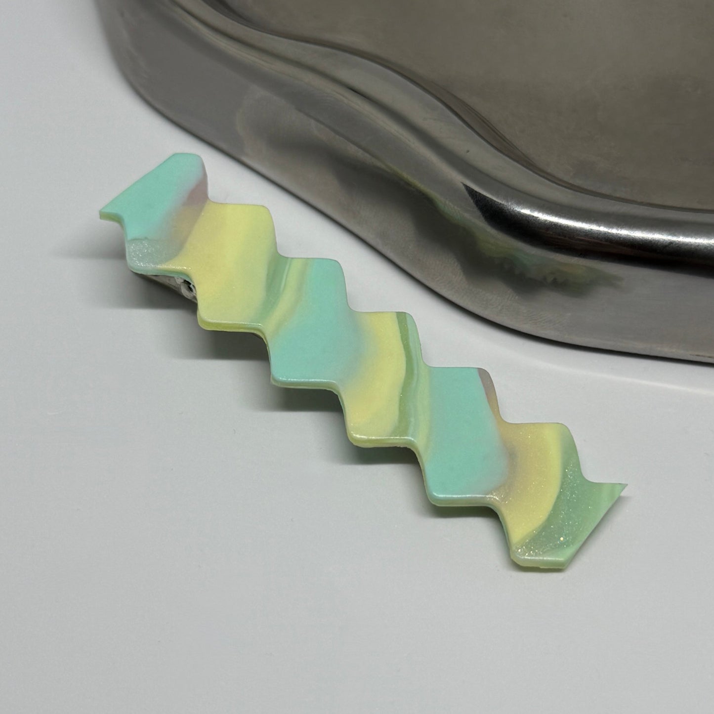 Marshmallow-Hair Clip