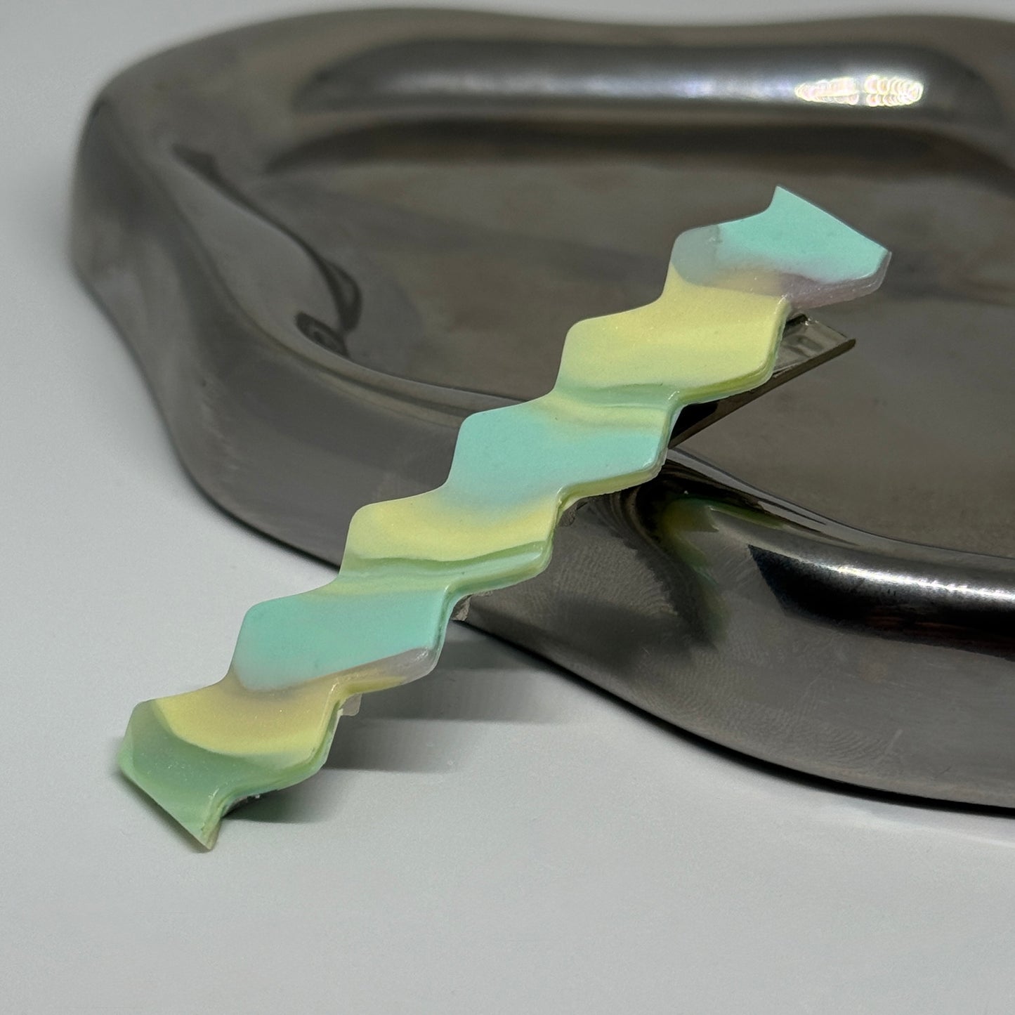 Marshmallow-Hair Clip