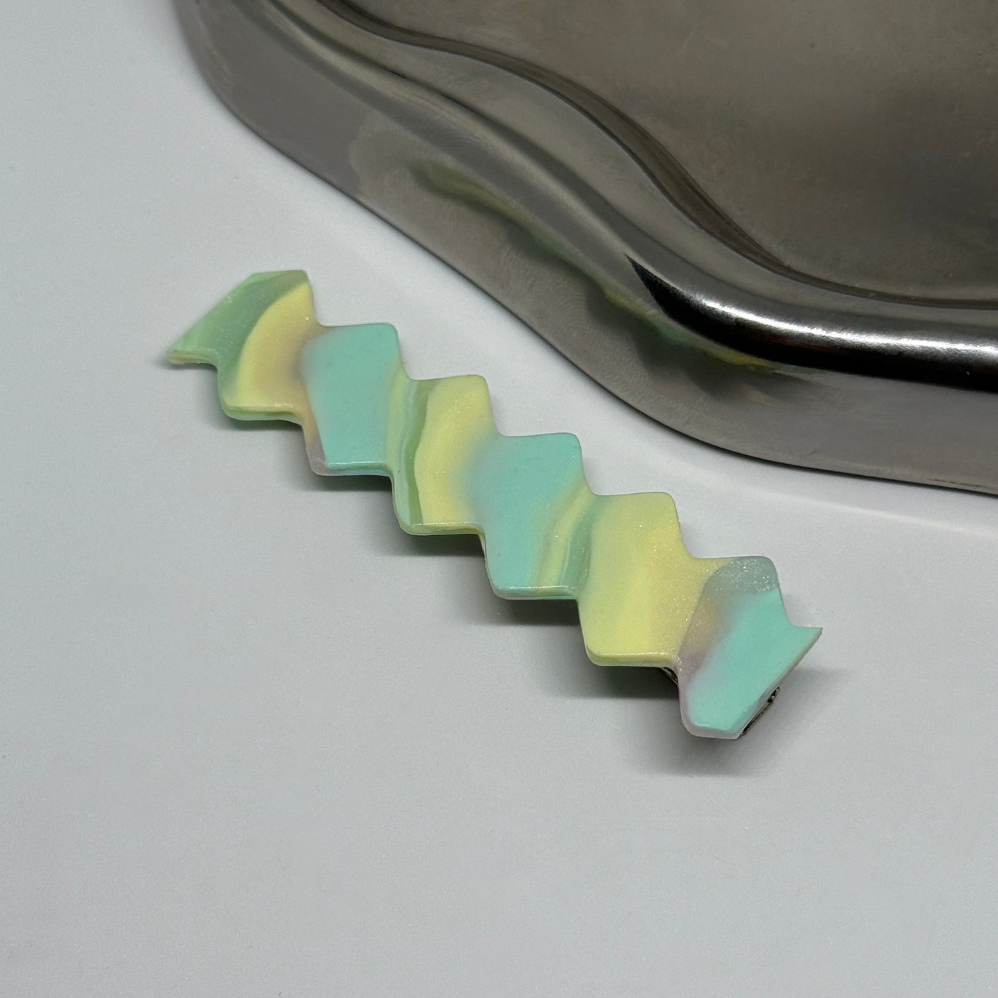 Marshmallow-Hair Clip