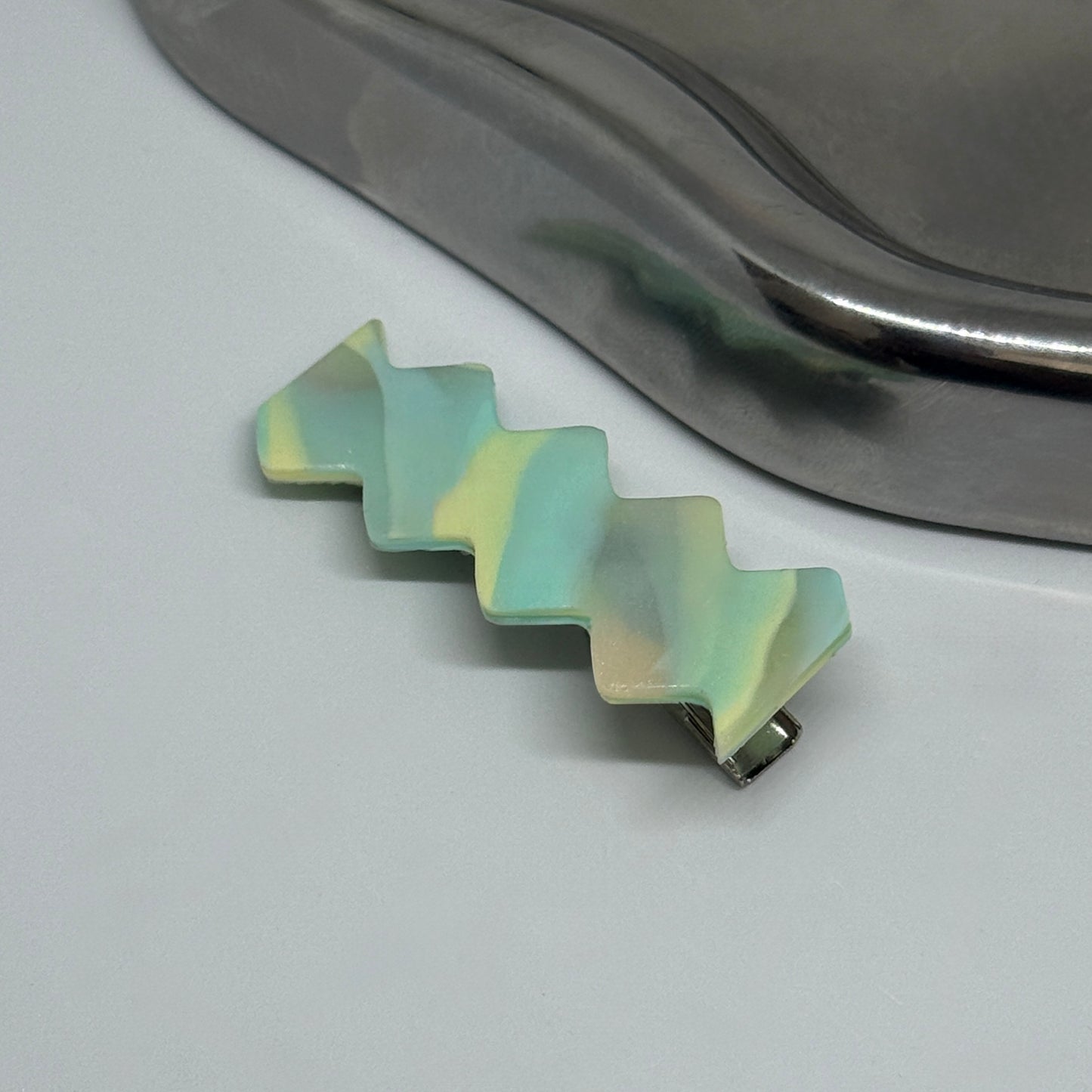 Marshmallow-Mini Hair Clip